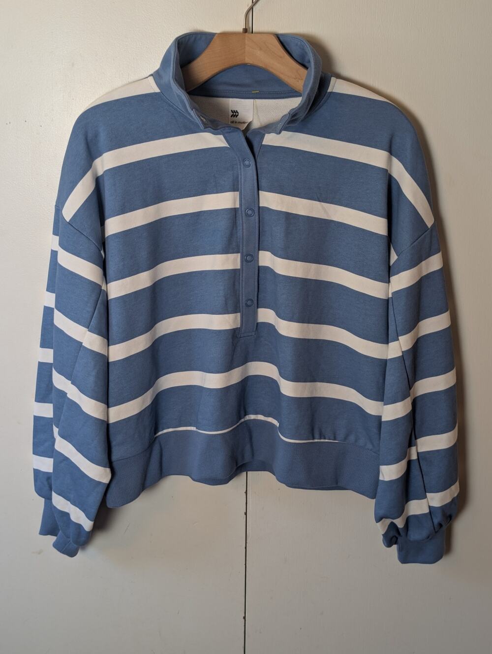 All In Motion Blue & White Striped Sweatshirt Small